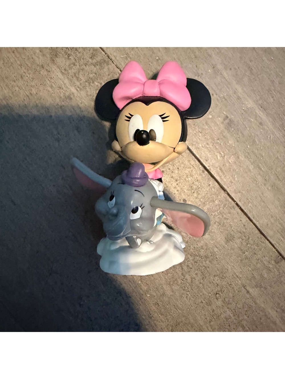 Funko Minis Disneyland 65th Anniversary figure feat Minnie Mouse riding Dumbo 6